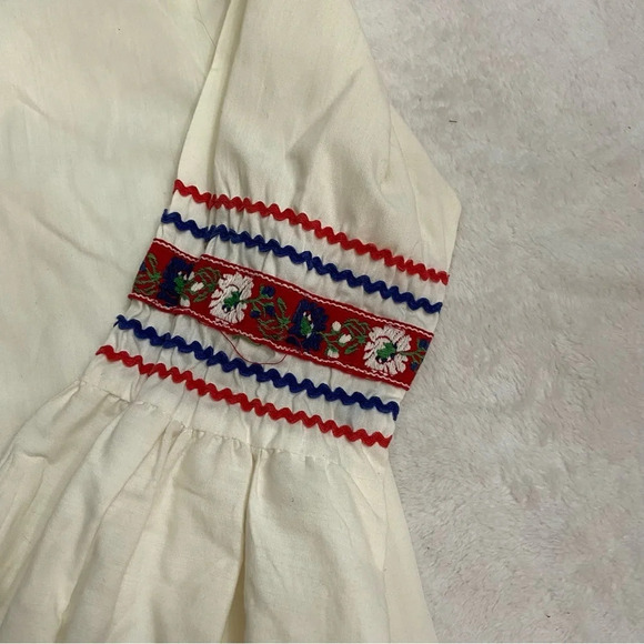 Saks Fifth Avenue vintage 1970’s peasant top Embroidered 28607 - Picture 5 of 12